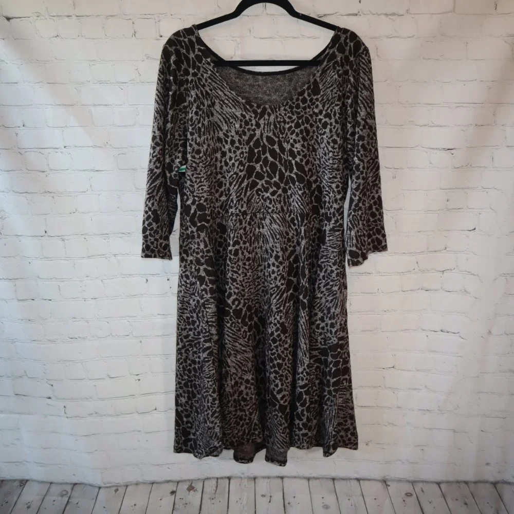 Leota Ocelot Gray 3/4 Sleeve Scoop Back Circle Midi Dress Women's Size 2X-NWOT - Picture 5 of 9